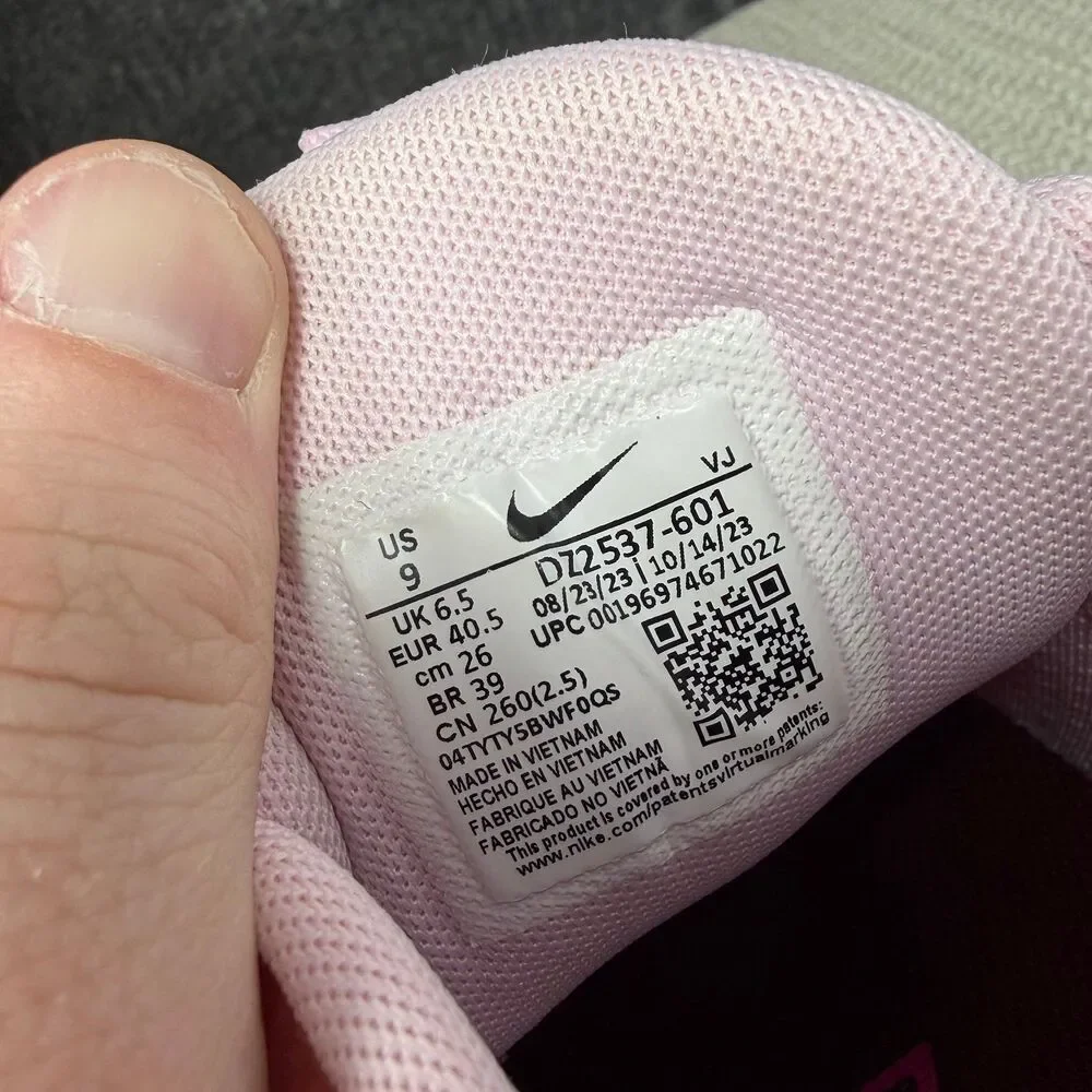 Nike Metcon 9 Pink Foam Red Athletic Training Shoes Women’s Size 9 DZ2537-601